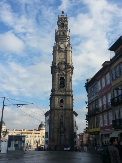 포르투를 상징하는 클레리구스 성당과 종탑(Igreja e Torre dos Clerigo & Tower)