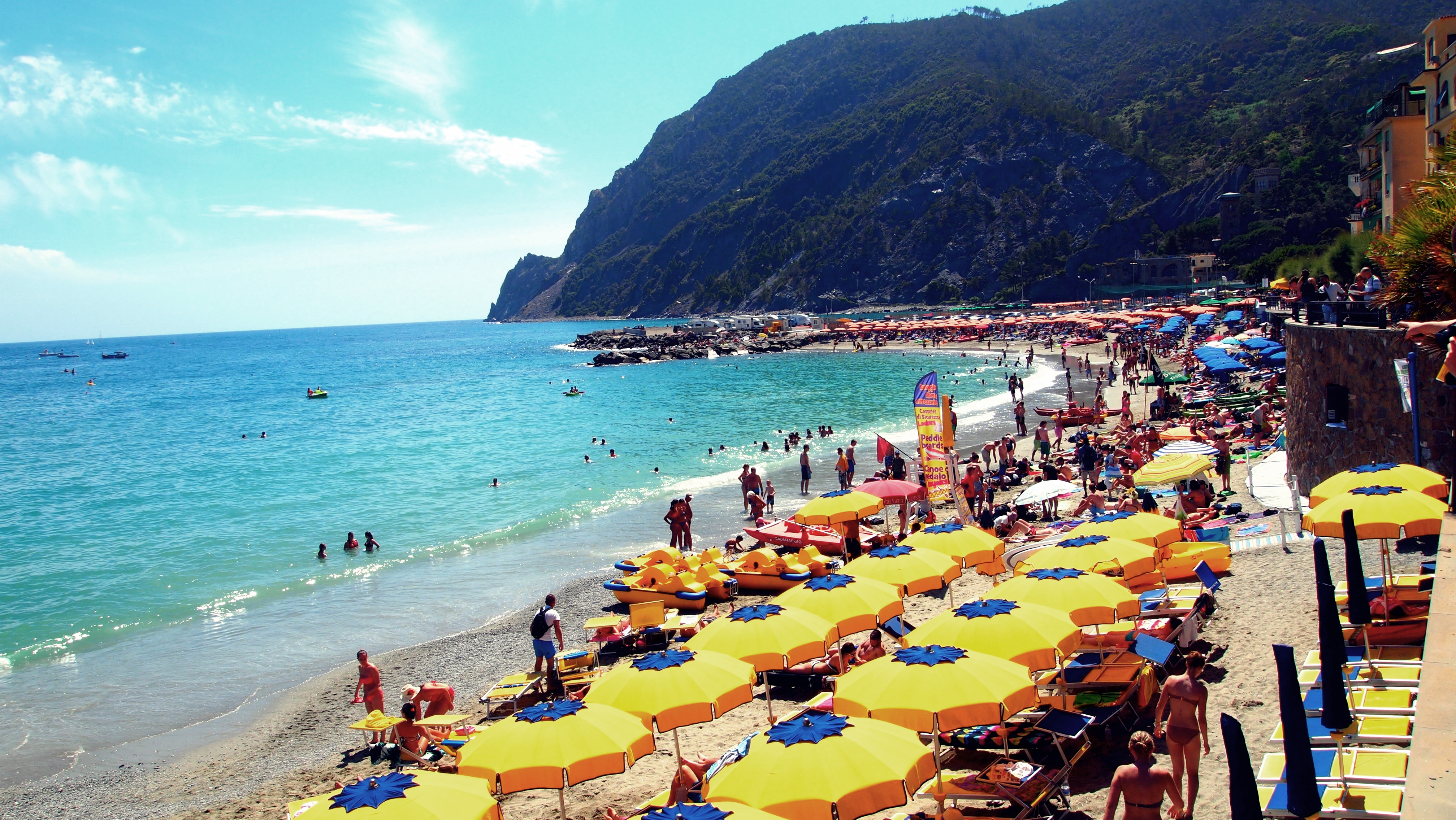 이탈리아 친퀘테레 몬테로소 마을의 모습은 다른 유럽의 휴양지와 별반 차이 없다. 